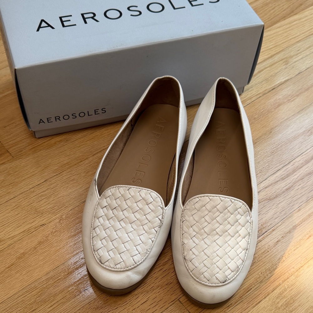 AEROSOLES Women's Woven Cream Flats slip on loafers white